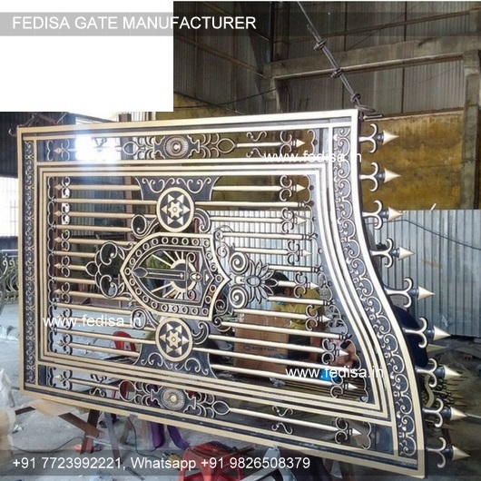 Front Gate-0044