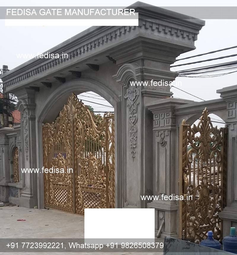 Front Gate-0087