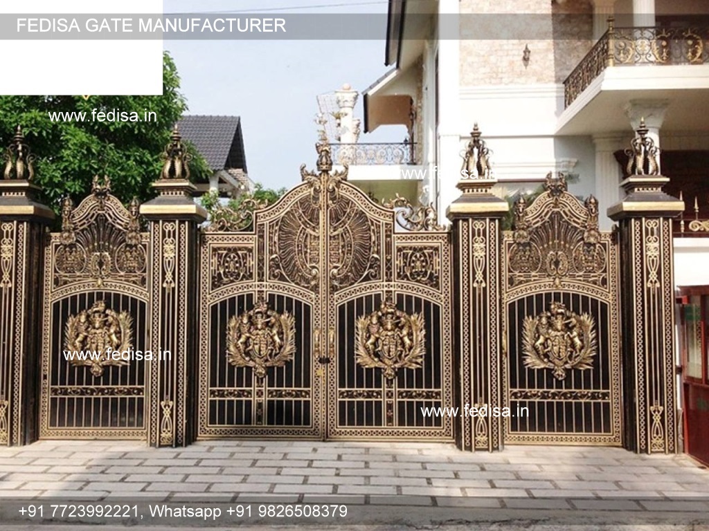 Front Gate-0567