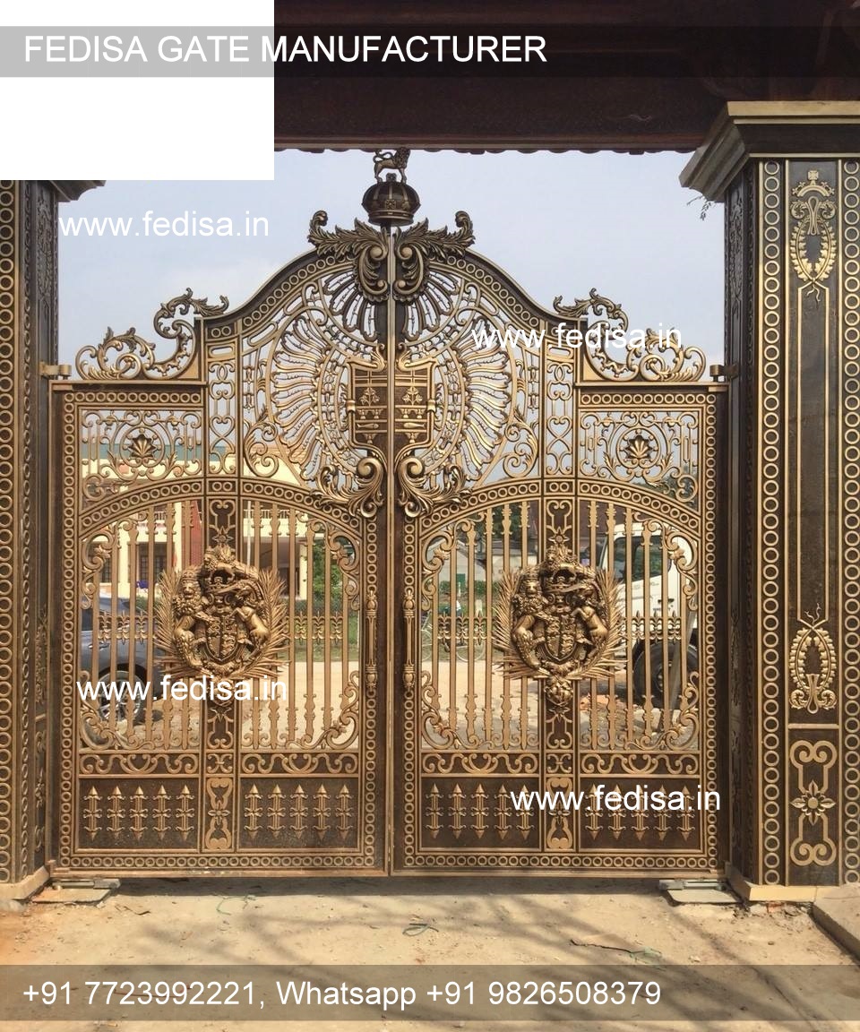 Front Gate-0571