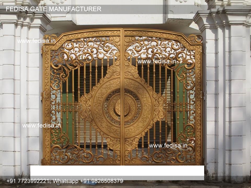 Front Gate-1178