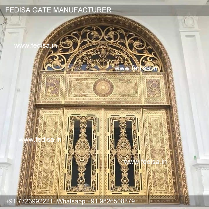Front Gate-2471