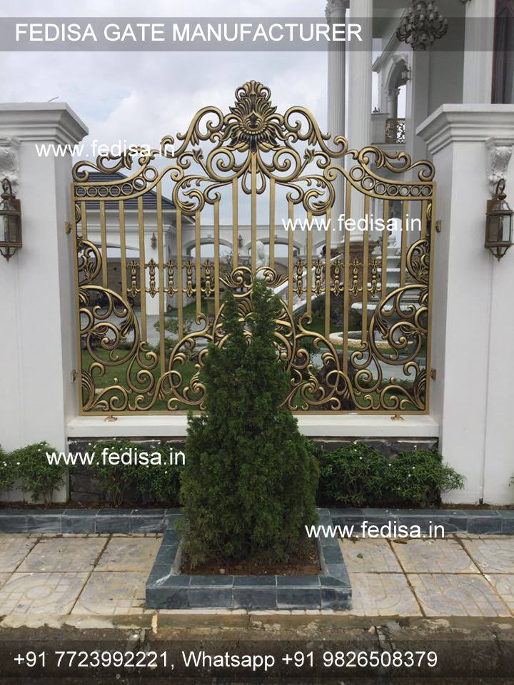 Front Gate-2514