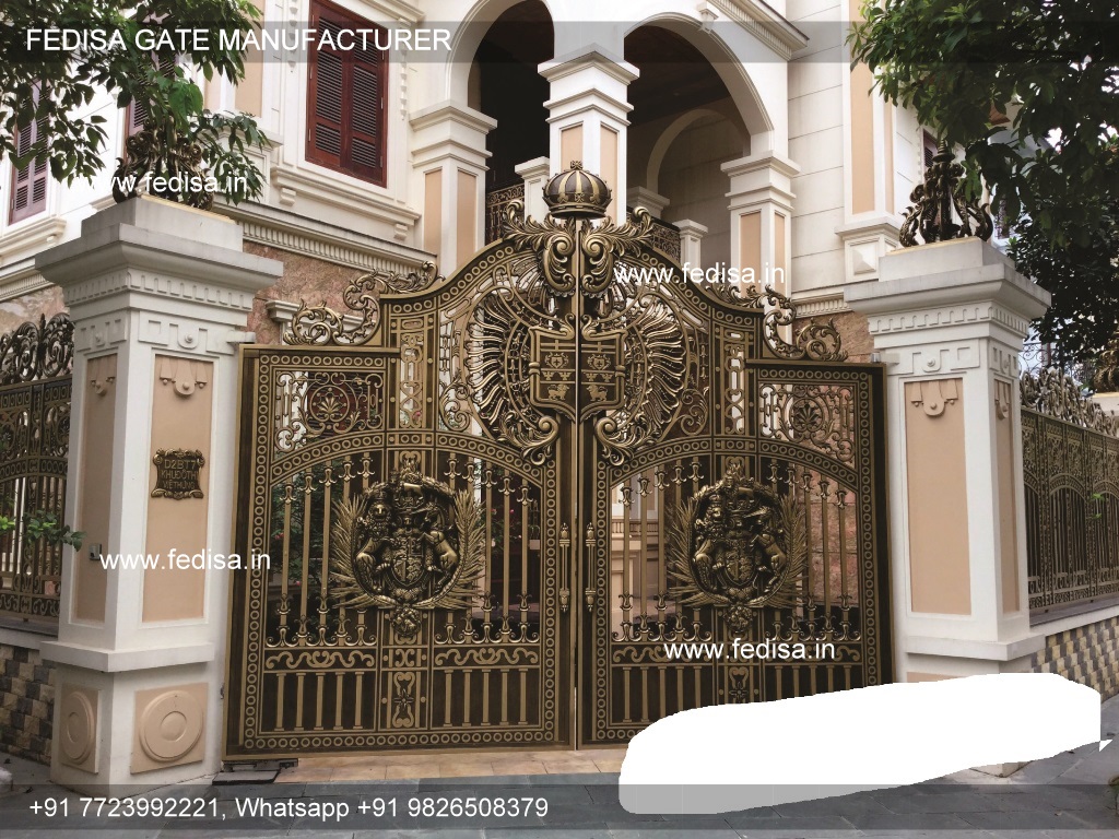 Front Gate-2665
