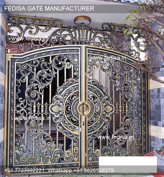Front Gate-3701