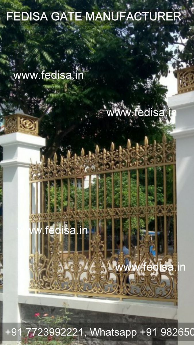 Front Gate-3722