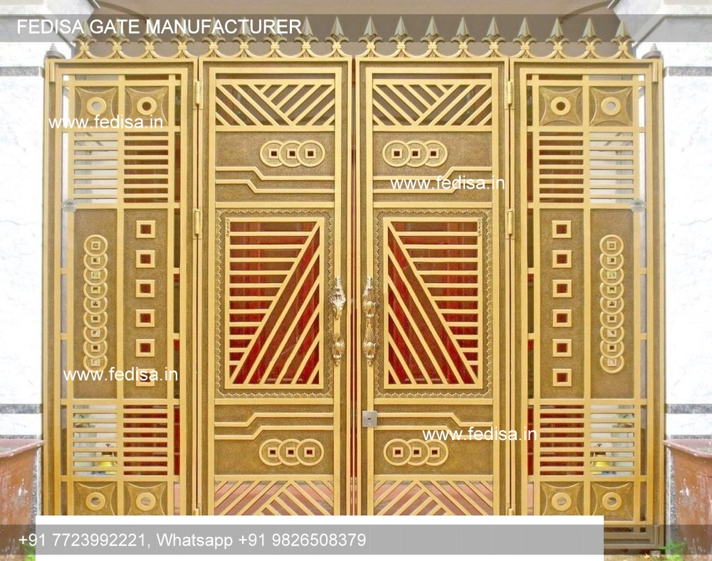 Front Gate-3783