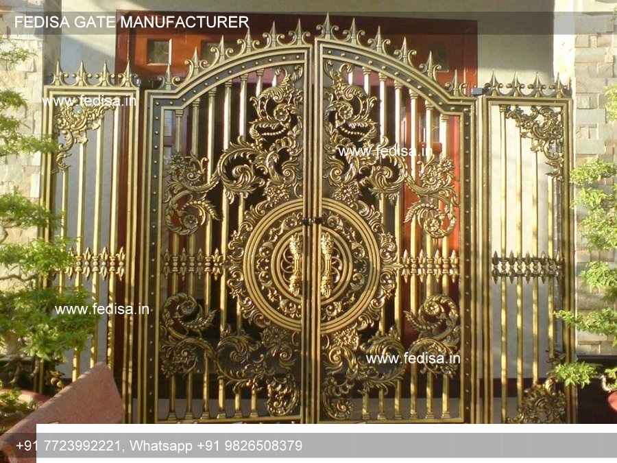 Front Gate-3828