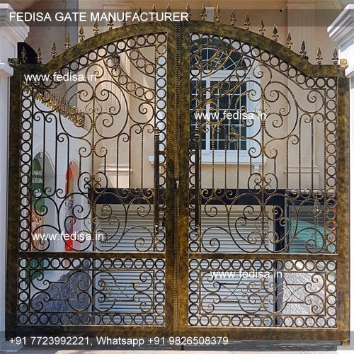 Iron Main Gate-1092