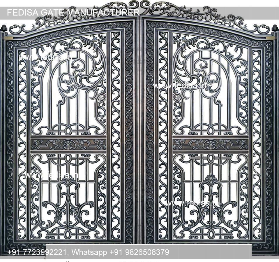 Iron Main Gate-2028