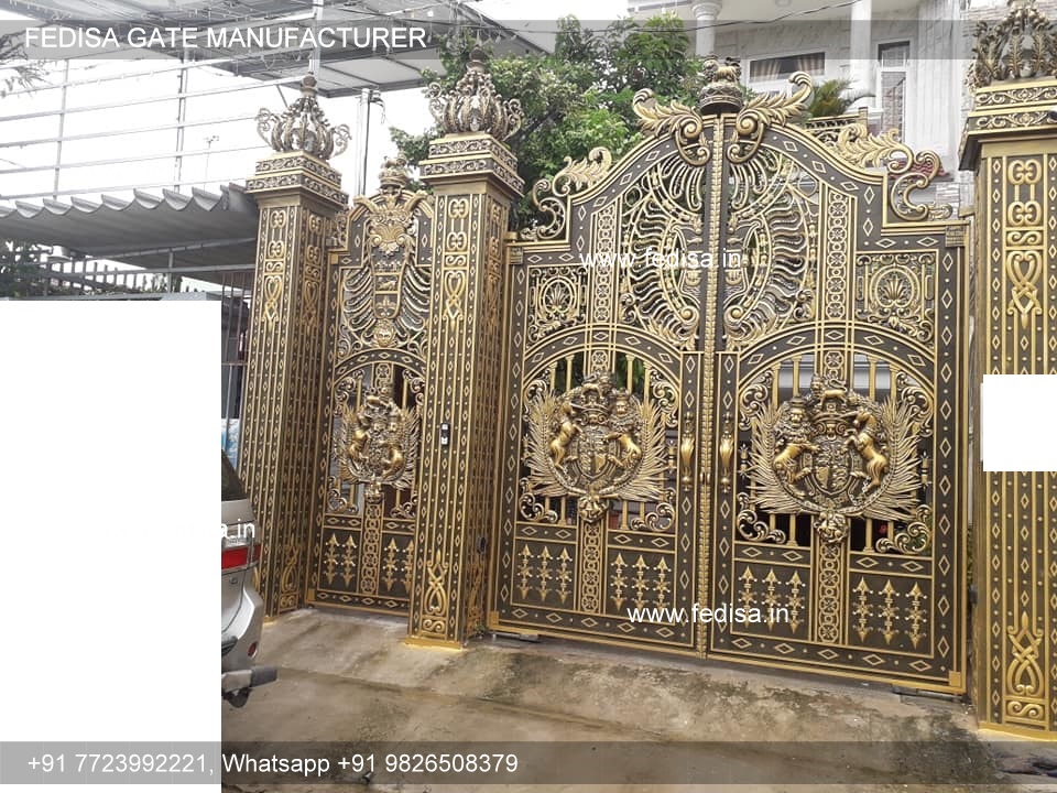 Iron Main Gate-2315