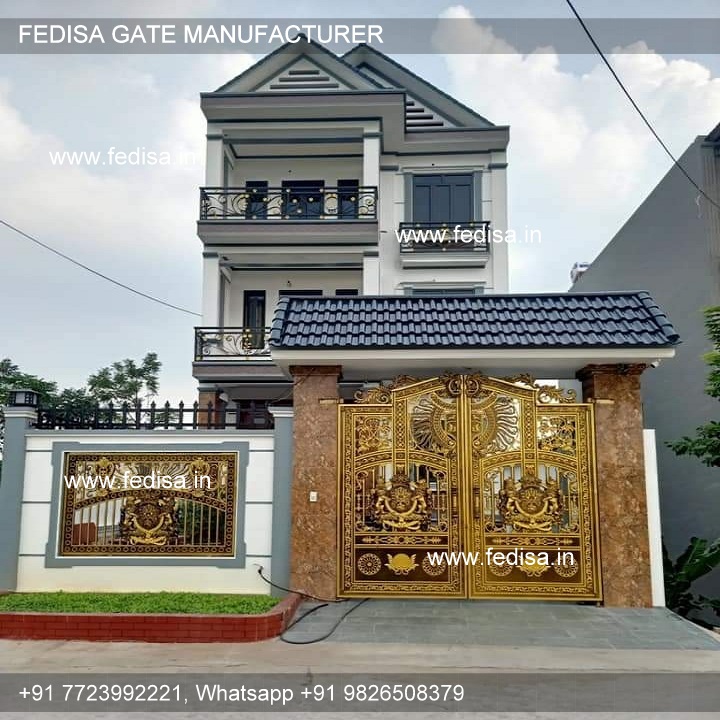 Iron Main Gate-2650