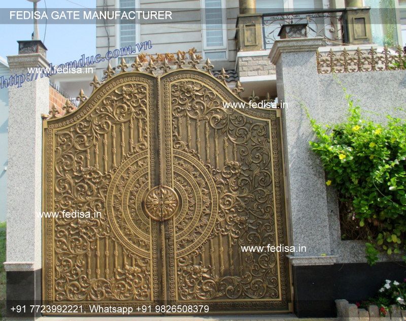 Iron Main Gate-3180
