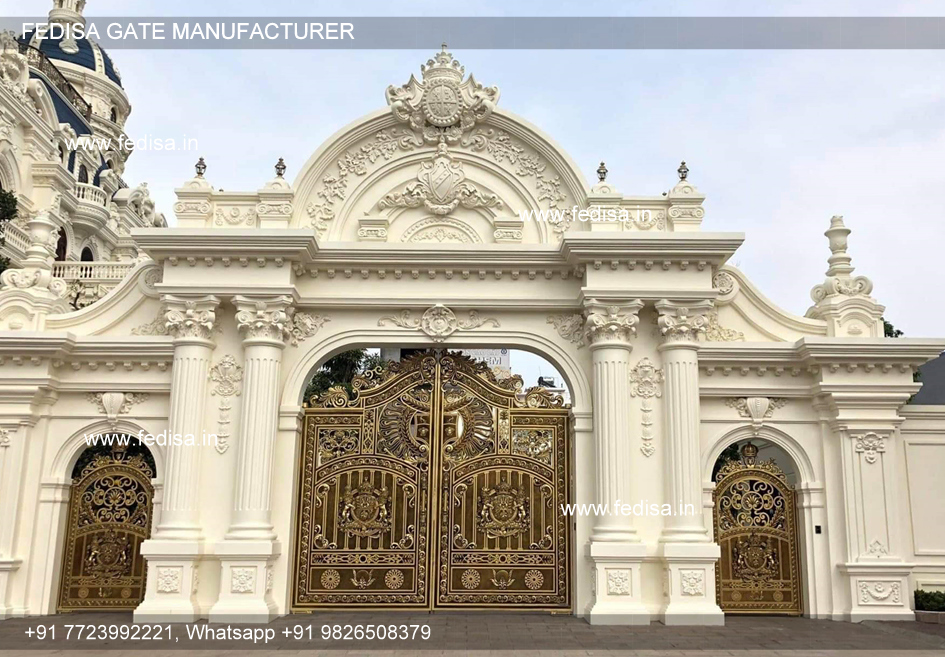 Iron Main Gate-3362