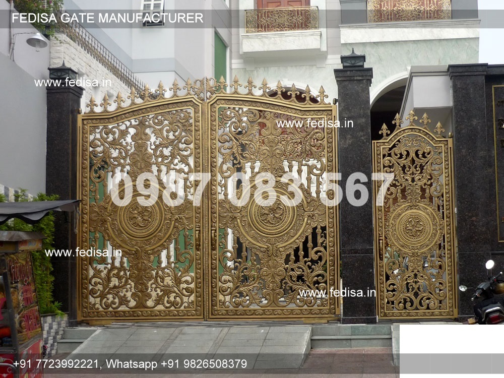Iron Main Gate-3457