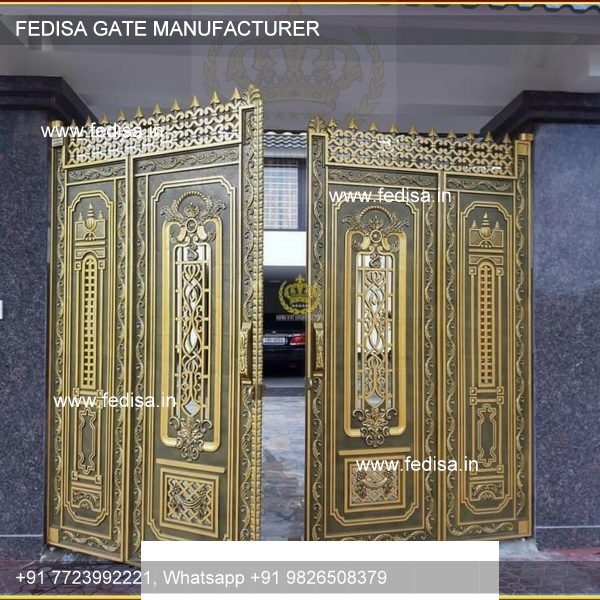 Iron Main Gate-3706