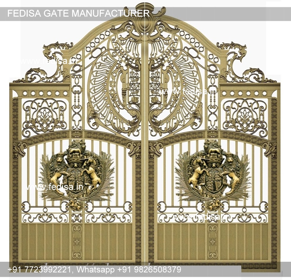 Iron Main Gate-3855