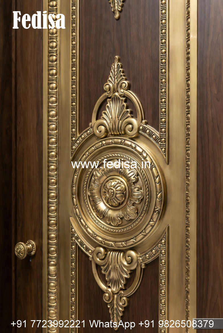 Luxury Brass Balcony Railing With Elegant Finish Stairs Design In Hall