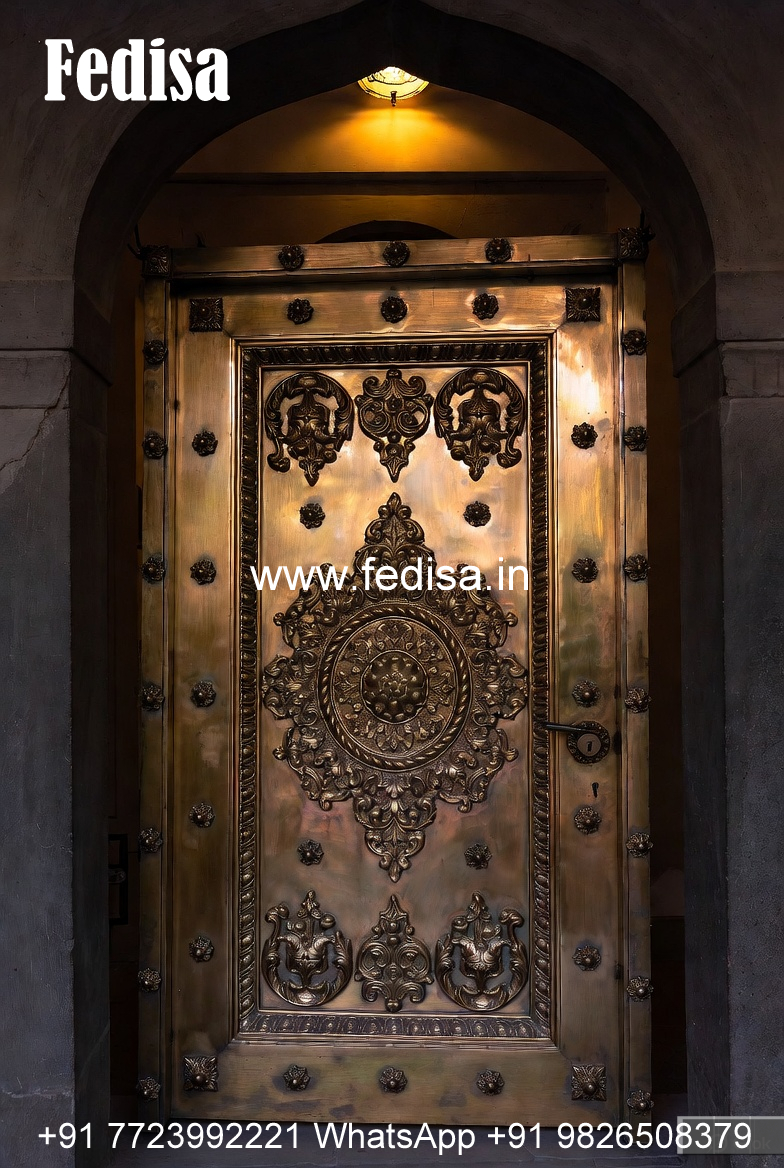 Stylish Brass Handrail Design For Modern Homes Modern Staircase Handrail Design