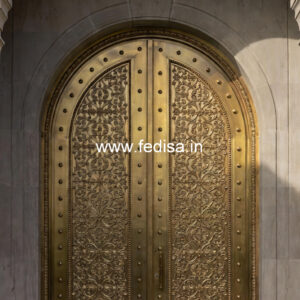 Elegant Brass Railing Design For Modern Villas Staircase Design U Shaped