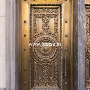 Premium Brass Balcony Railing With Fine Finish Wood Design For Staircase