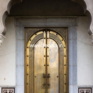 Elegant Brass Railing Design For High-end Homes Terrace Design Tubular