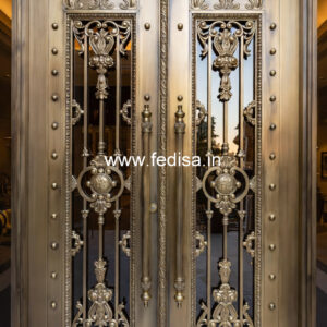 Brass Stair Railing Design For Classic Interiors