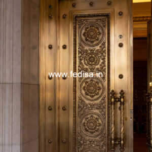 Luxury Brass Balcony Railing With Designer Finish Iron Modern Stair Railing Design