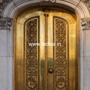 Stylish Brass Staircase Railing With Elegant Look Balcony Railing Design Pinterest