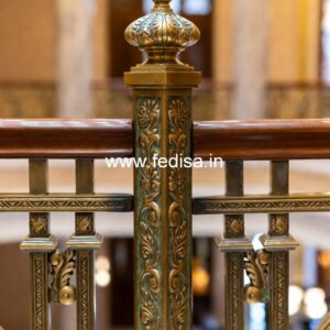 Decorative Brass Handrail With Artistic Detailing Duplex Round Stairs Design