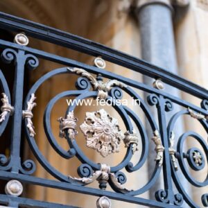Decorative Brass Railing Design For Elegant Villas Straight Grill Design