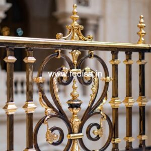 Luxury Brass Railing With Intricate Detailing Iron Grill For Terrace