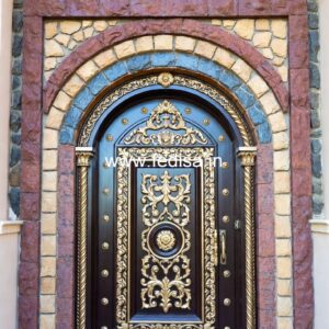 Handcrafted Wooden Door Minimalist Door Design No-12978