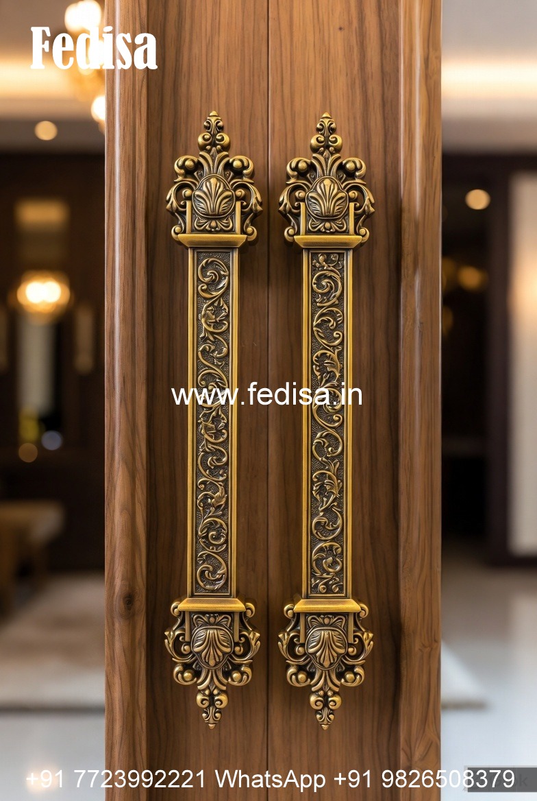 Brass Door Handle for Wooden Entrance BDR-1071