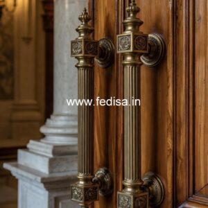 Stylish Entrance Brass Handle BDR-2682