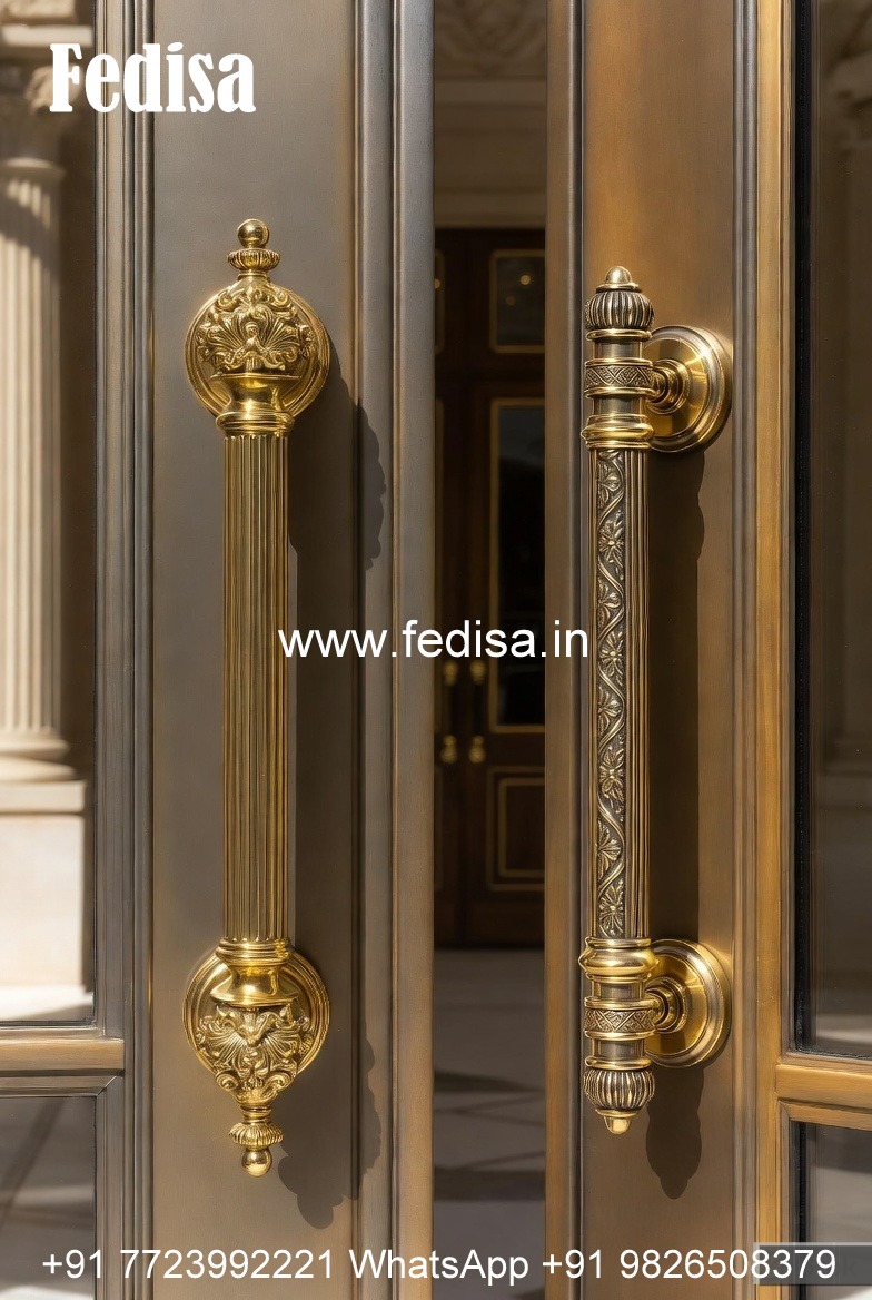 Elegant Brass Door Handle for Wooden Doors BDR-3824